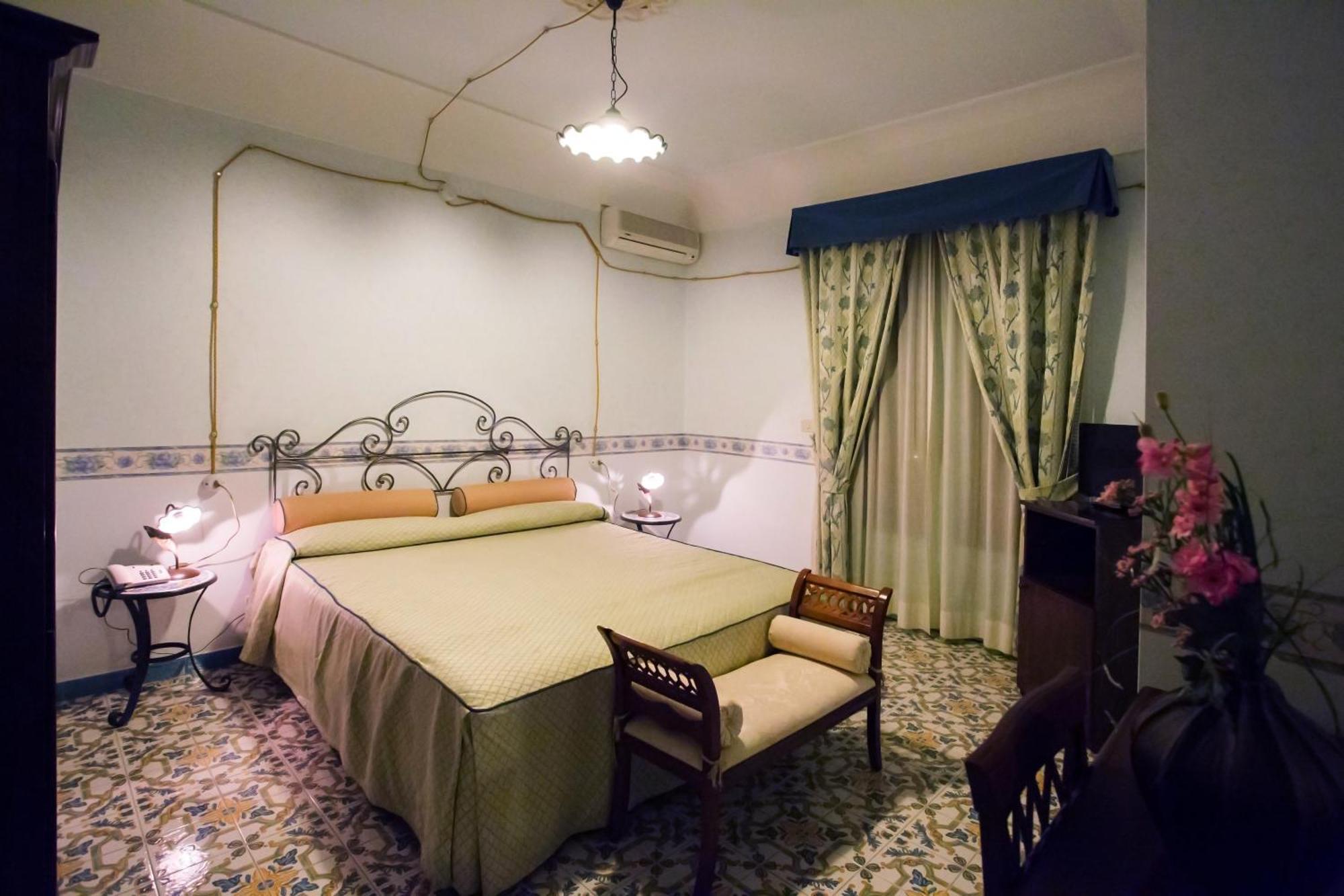 Fico D'India Relais Hotel Furore Szoba fotó