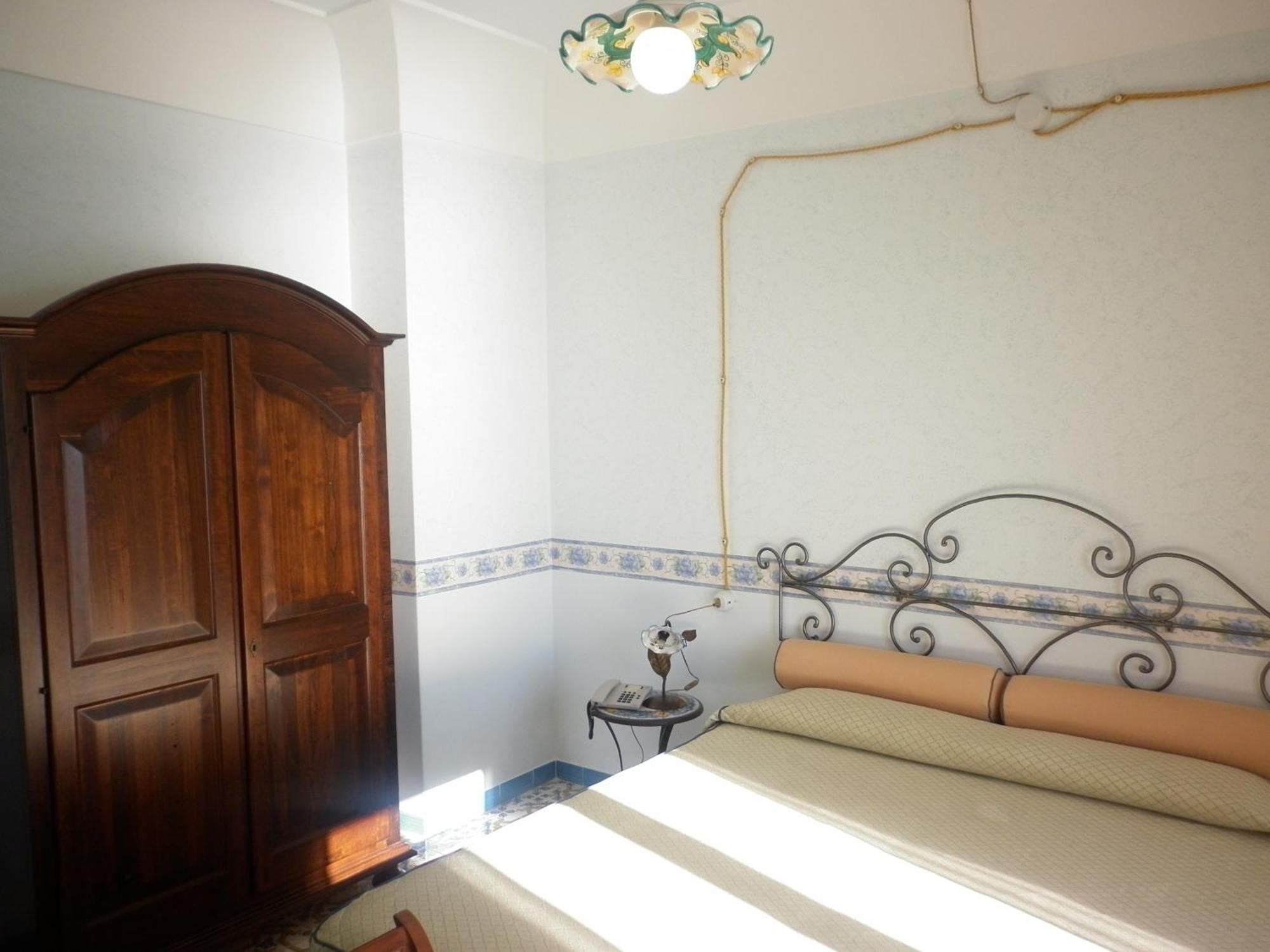 Fico D'India Relais Hotel Furore Szoba fotó