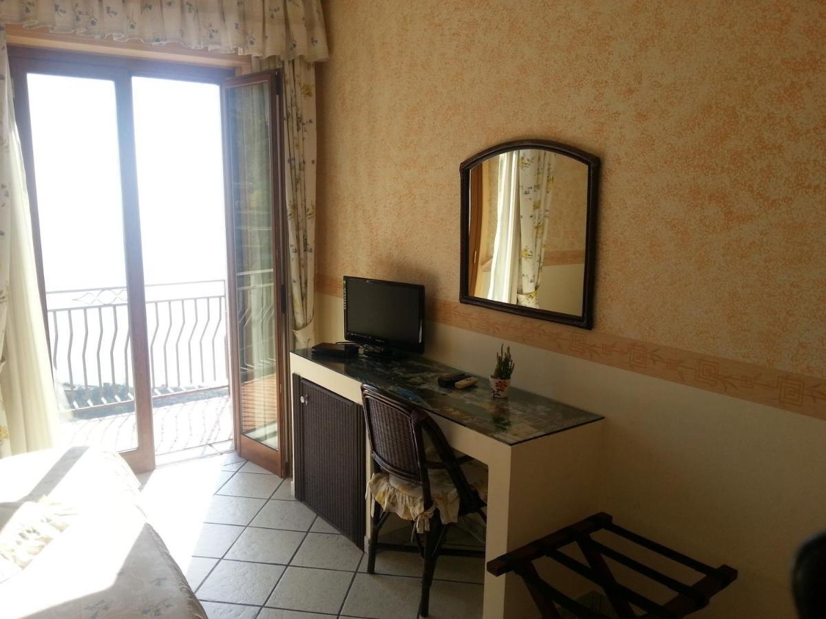 Fico D'India Relais Hotel Furore Szoba fotó